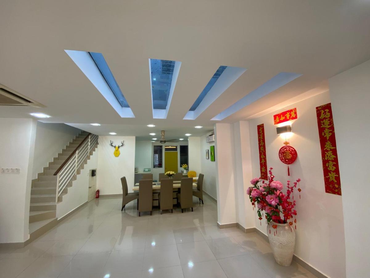 Entire Residential Home•Jia Residences Bkt Serdang沙登温暖的家 Seri Kembangan Zewnętrze zdjęcie