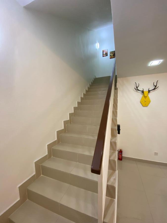 Entire Residential Home•Jia Residences Bkt Serdang沙登温暖的家 Seri Kembangan Zewnętrze zdjęcie