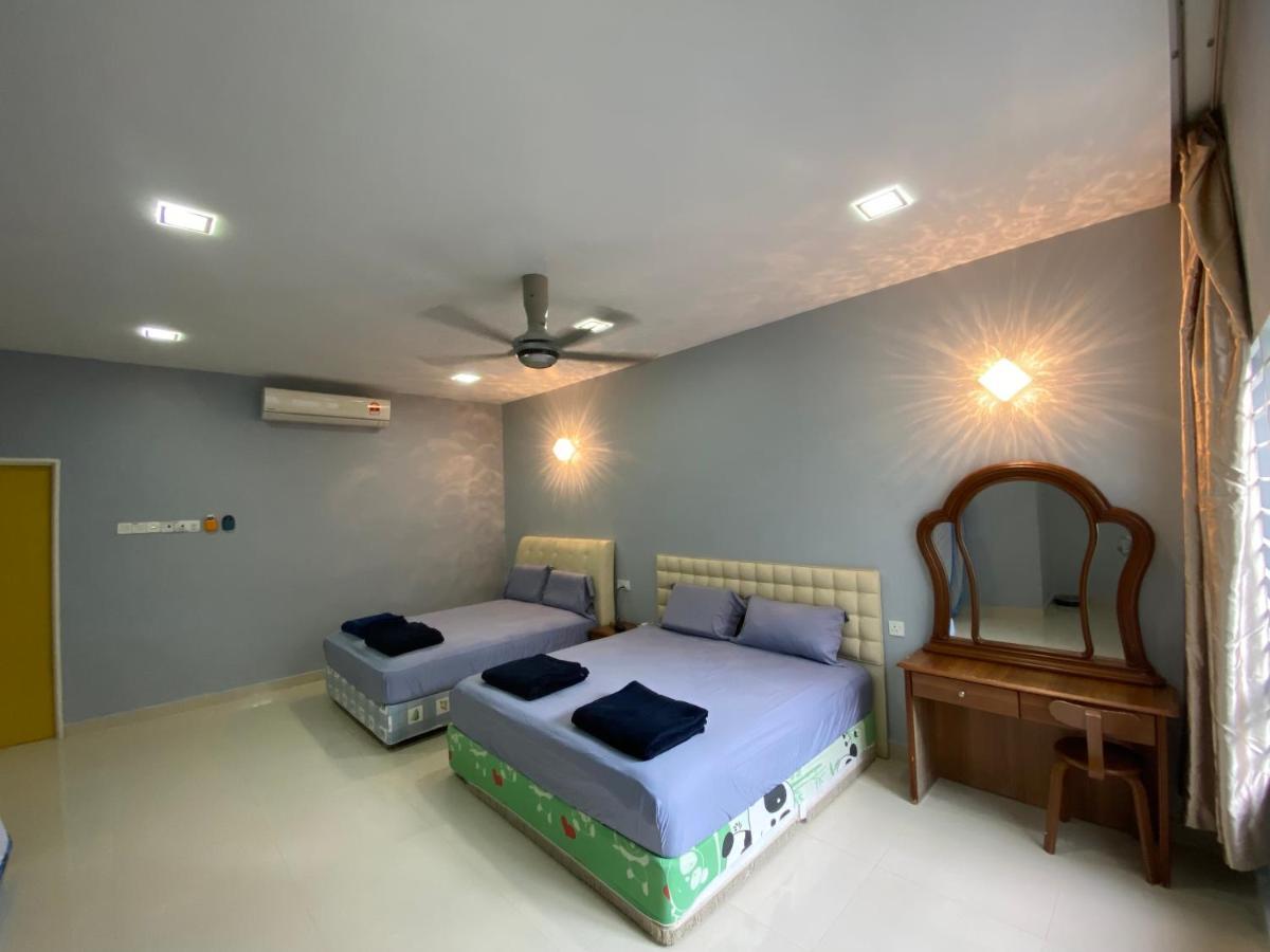 Entire Residential Home•Jia Residences Bkt Serdang沙登温暖的家 Seri Kembangan Zewnętrze zdjęcie